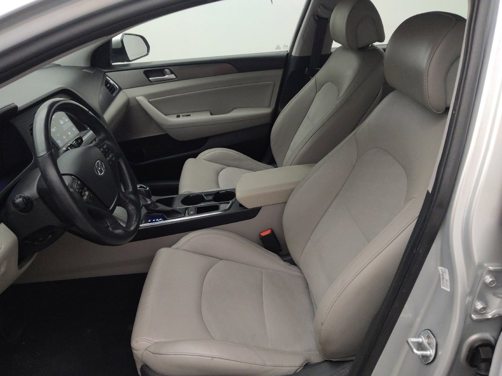 Used 2017 Hyundai Sonata Sport w/ Value Edition Package 02 FWD image 17