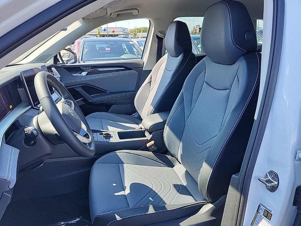 New 2026 Volkswagen Tiguan SE AWD/4WD image 7