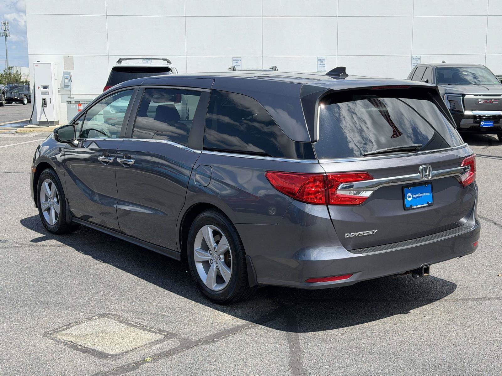 Used 2019 Honda Odyssey EX-L image 3
