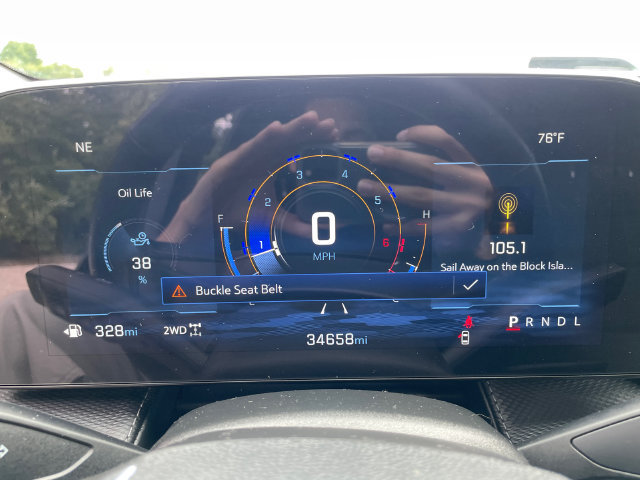 Used 2025 Chevrolet Equinox LT AWD/4WD image 27