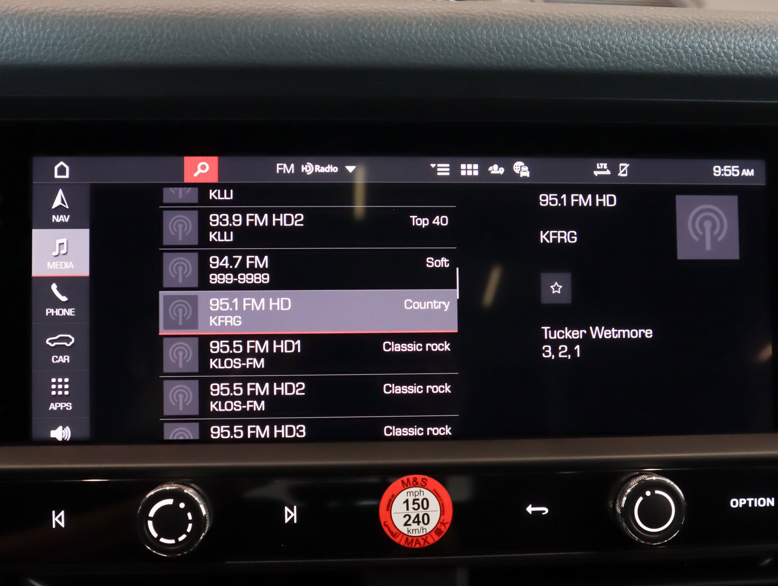 New 2026 Porsche Macan image 21