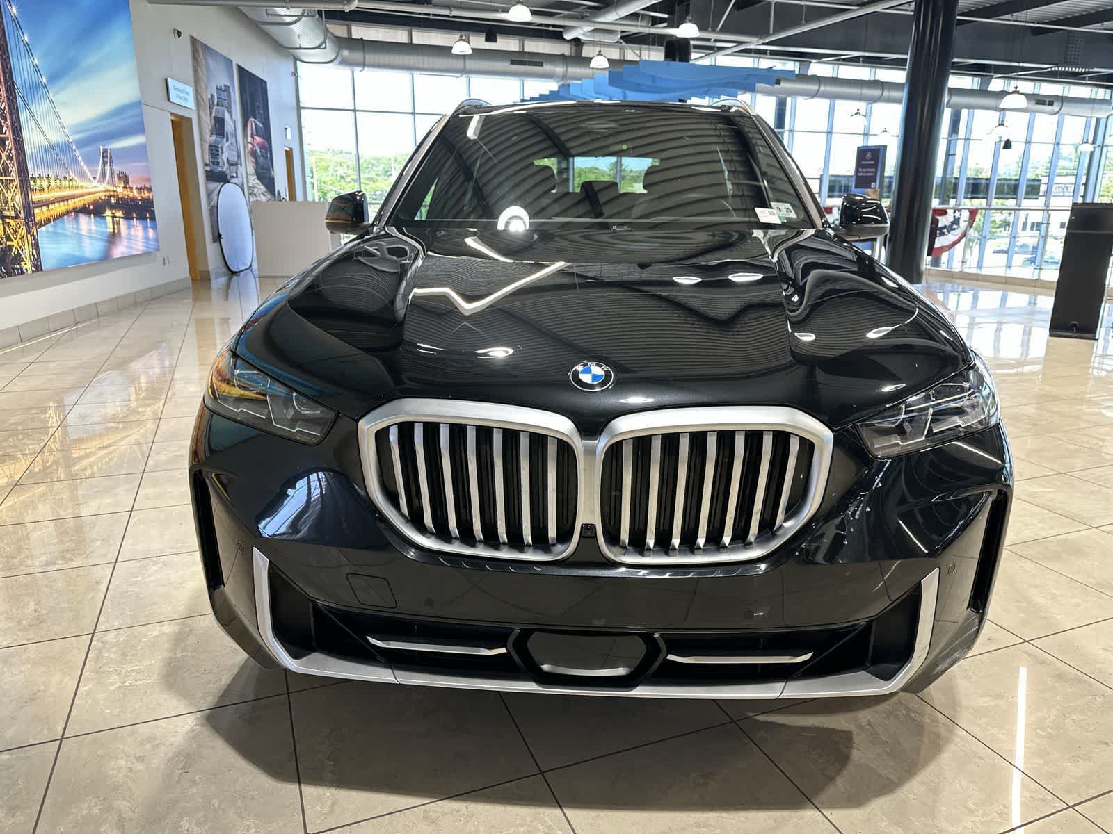 Used 2024 BMW X5 xDrive40i w/ Premium Package AWD/4WD image 18