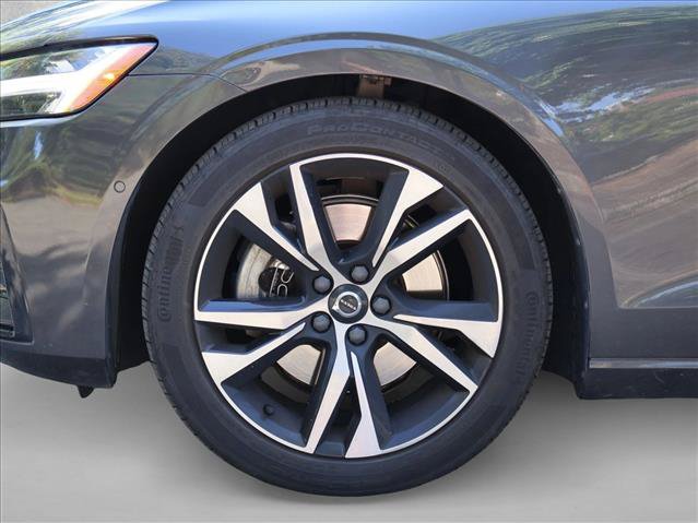 Used 2024 Volvo S60 B5 Plus AWD/4WD image 10
