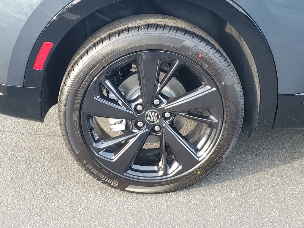 New 2026 Buick Envision Sport Touring image 6