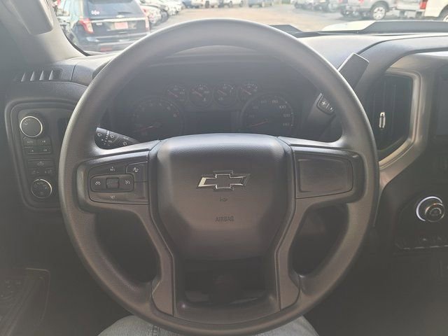 Used 2026 Chevrolet Silverado 1500 Custom Trail Boss w/ LPO, Dark Essentials Package image 8