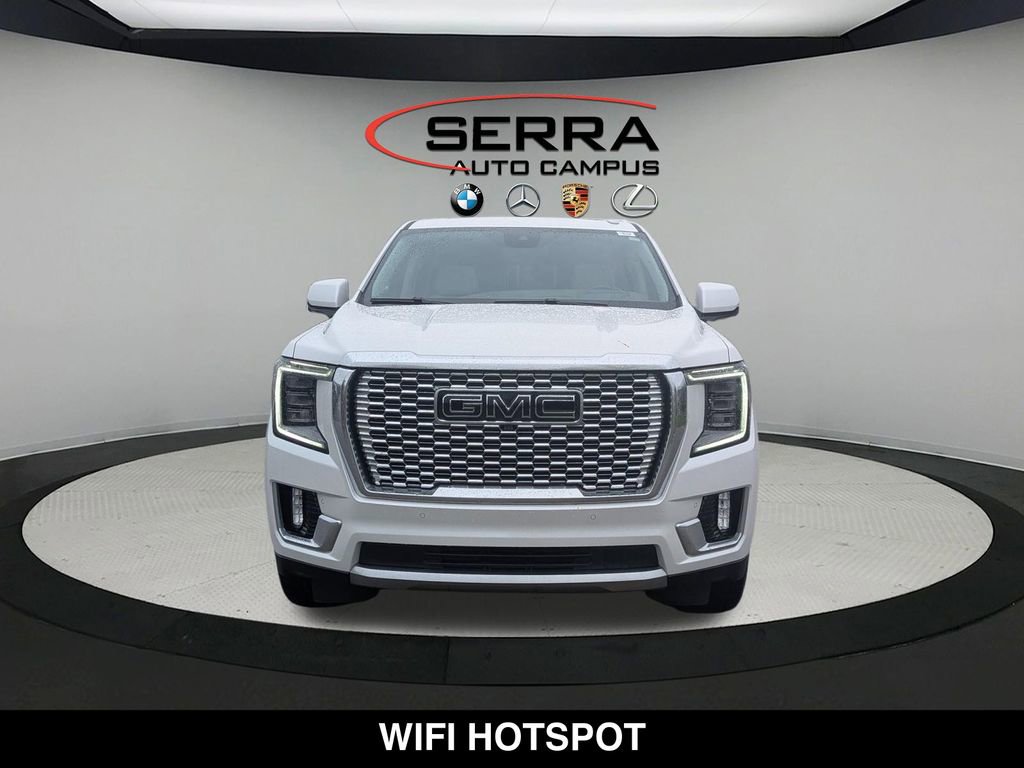 Used 2023 GMC Yukon XL Denali AWD/4WD image 10