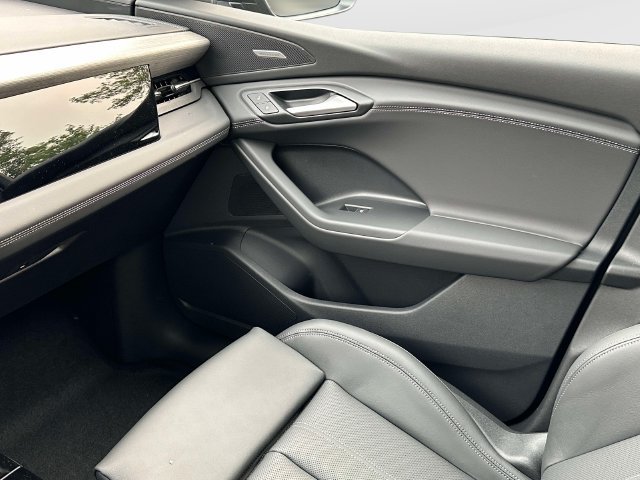 New 2027 Audi Q6 e-tron Premium Plus AWD/4WD image 13