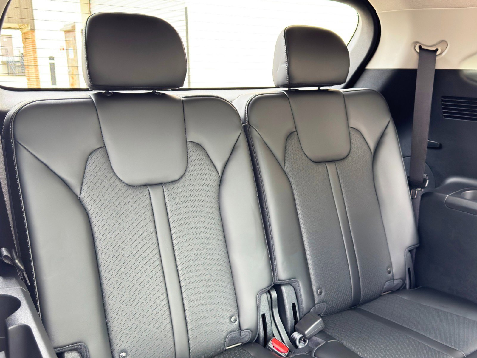 Used 2023 Kia Sorento SX AWD/4WD image 40