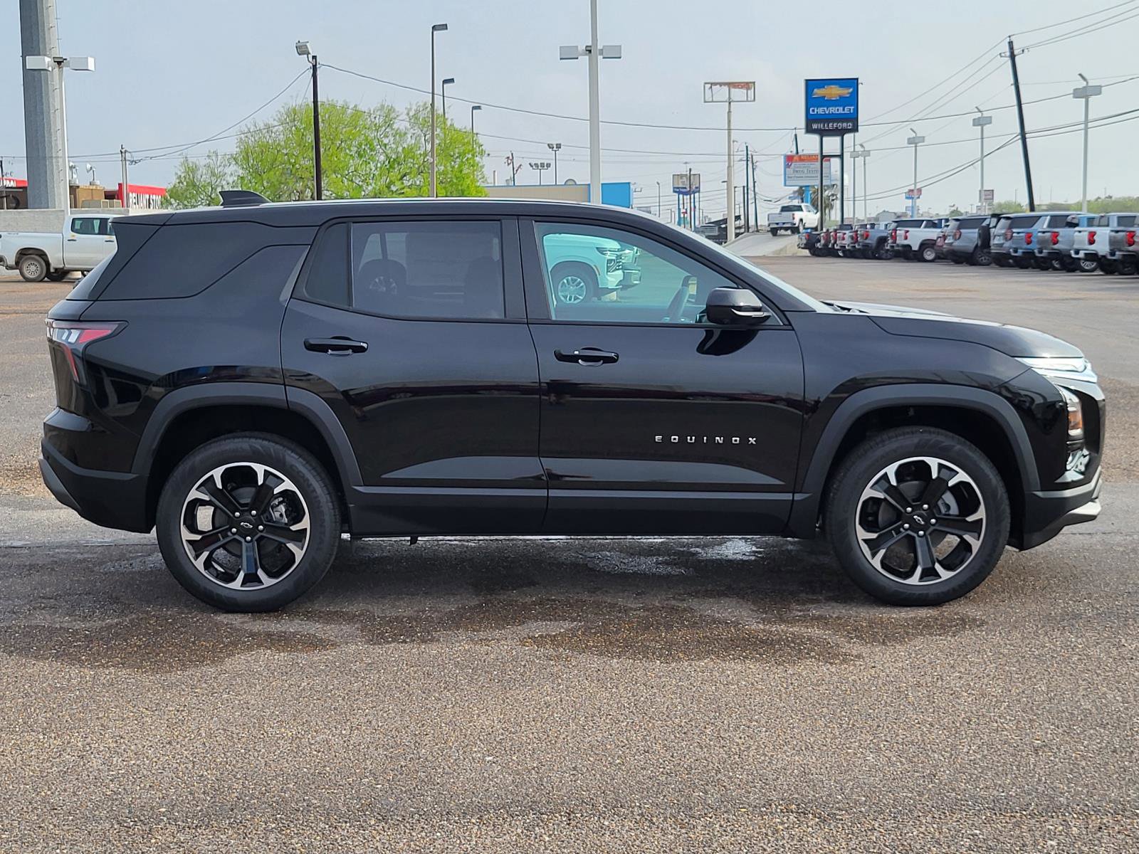 New 2026 Chevrolet Equinox LT image 6