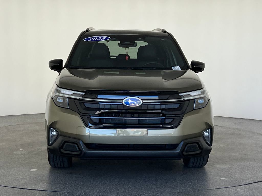Certified 2025 Subaru Forester Touring AWD/4WD image 10
