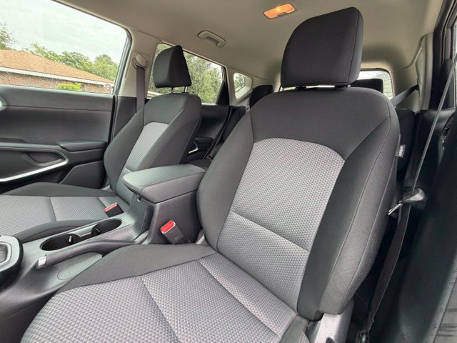Used 2025 Kia Soul LX w/ LX Technology Package FWD image 22