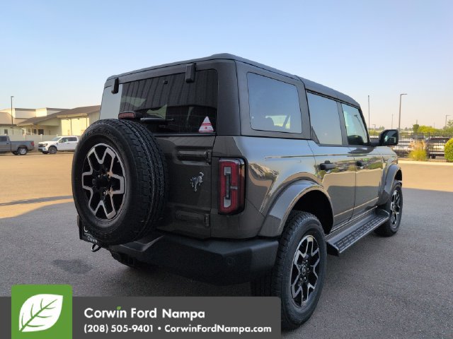 New 2026 Ford Bronco Outer Banks AWD/4WD image 3