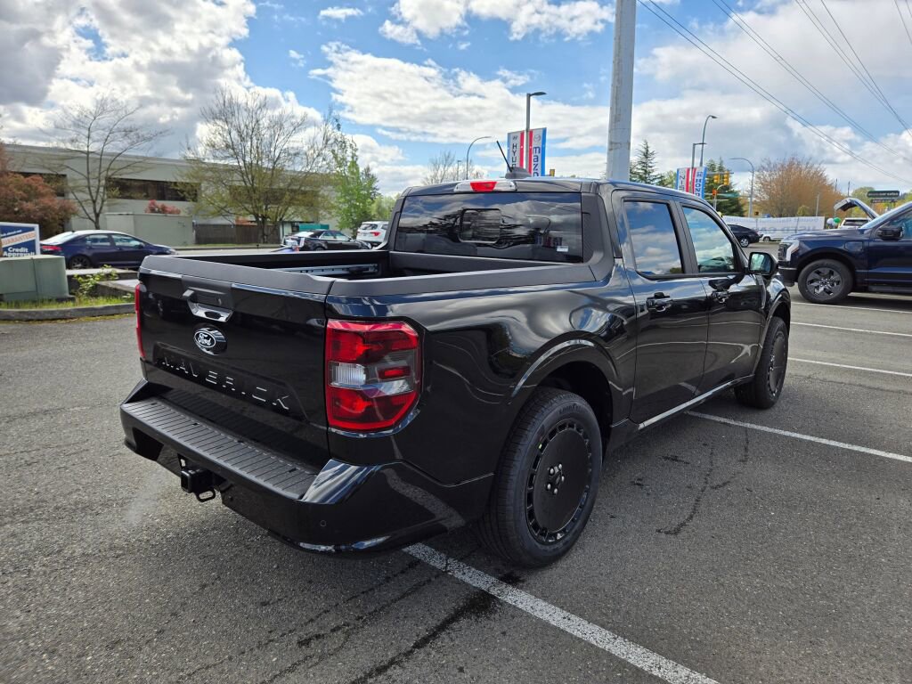 New 2025 Ford Maverick Lobo image 5