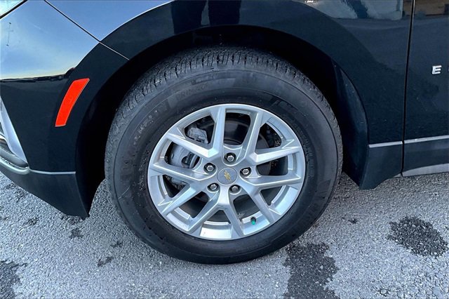 Used 2024 Chevrolet Equinox LT w/ LPO, Floor Liner Package image 34