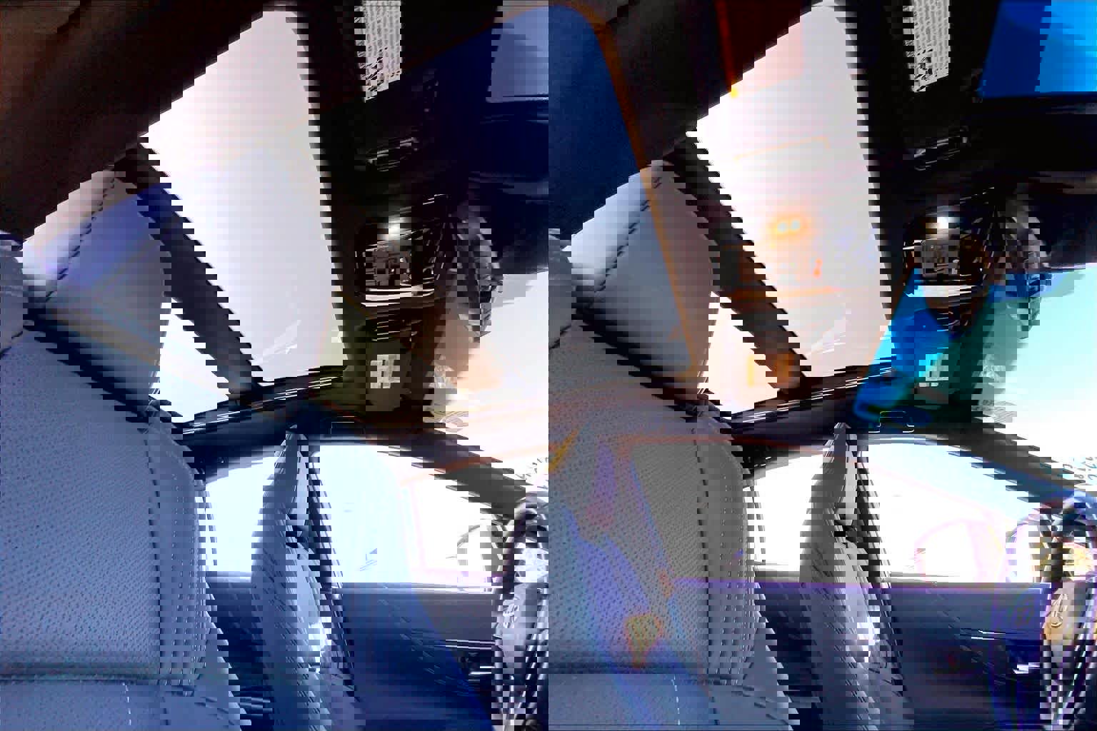 Used 2022 Toyota Venza Limited image 13