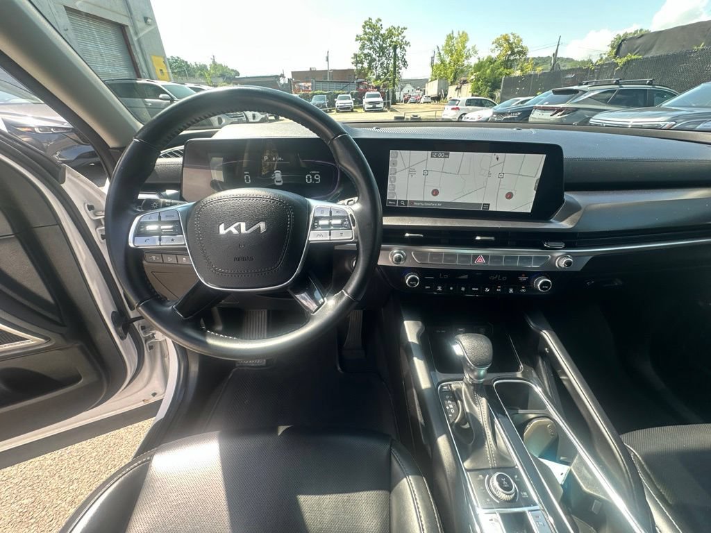 Used 2024 Kia Telluride LX AWD/4WD image 26