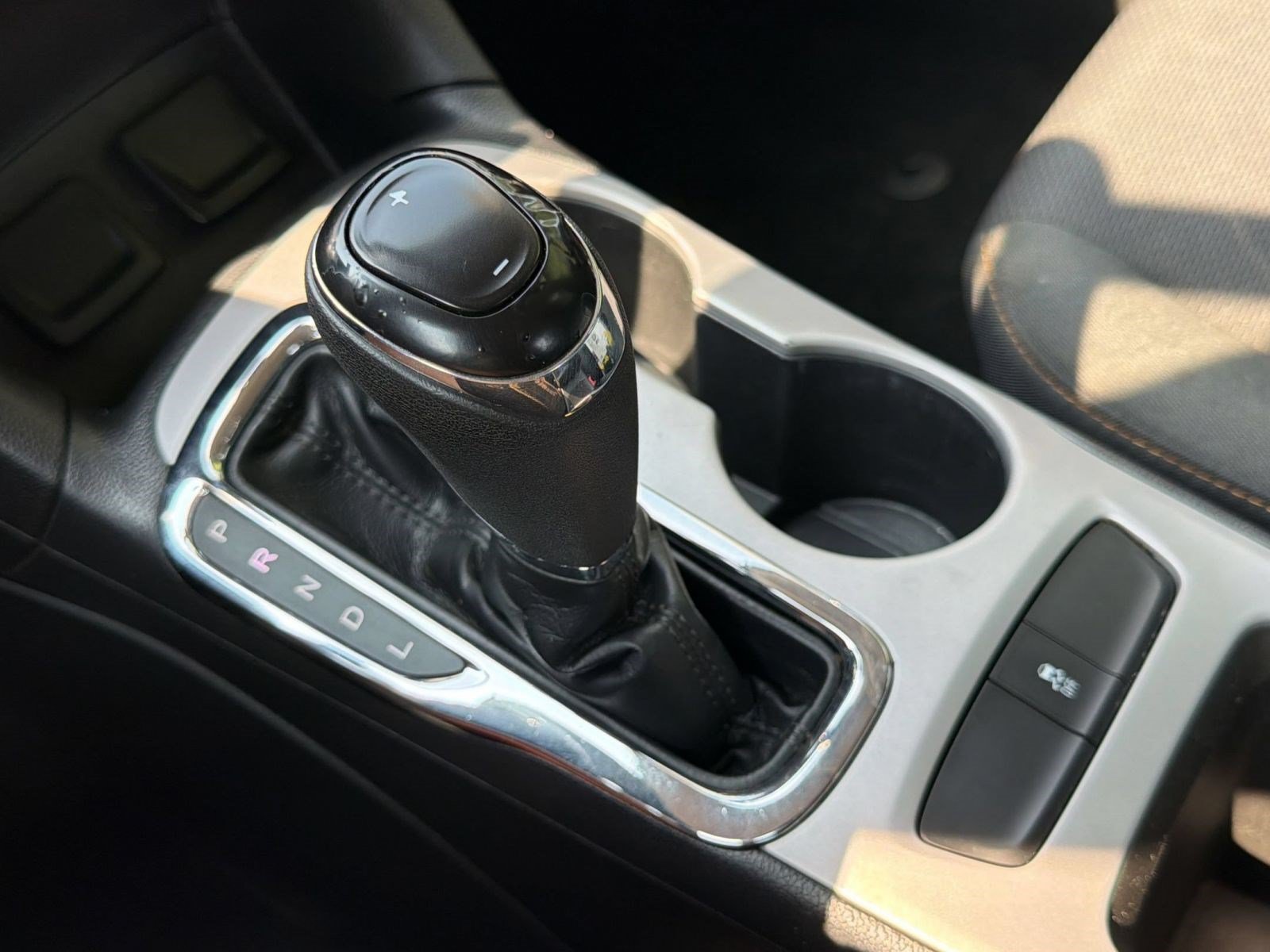 Used 2016 Chevrolet Cruze LS FWD image 18