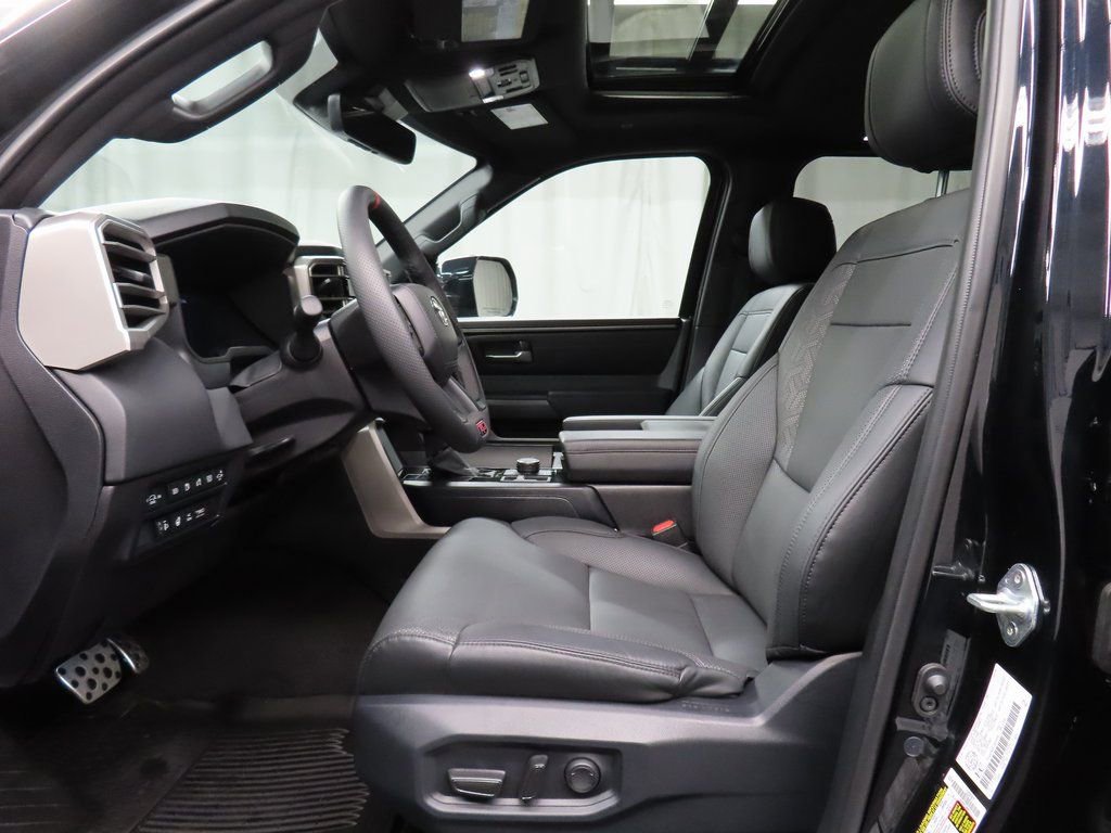 Used 2025 Toyota Sequoia SR5 image 9