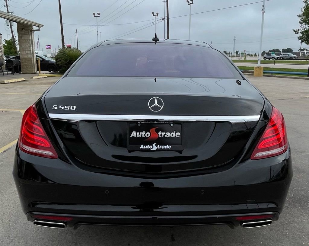 Used 2015 Mercedes-Benz S 550 Sedan image 11