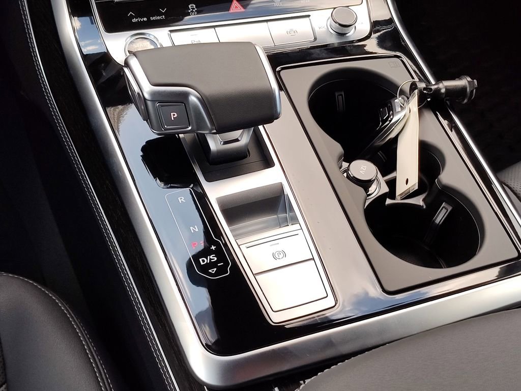 New 2026 Audi Q8 Premium Plus image 9