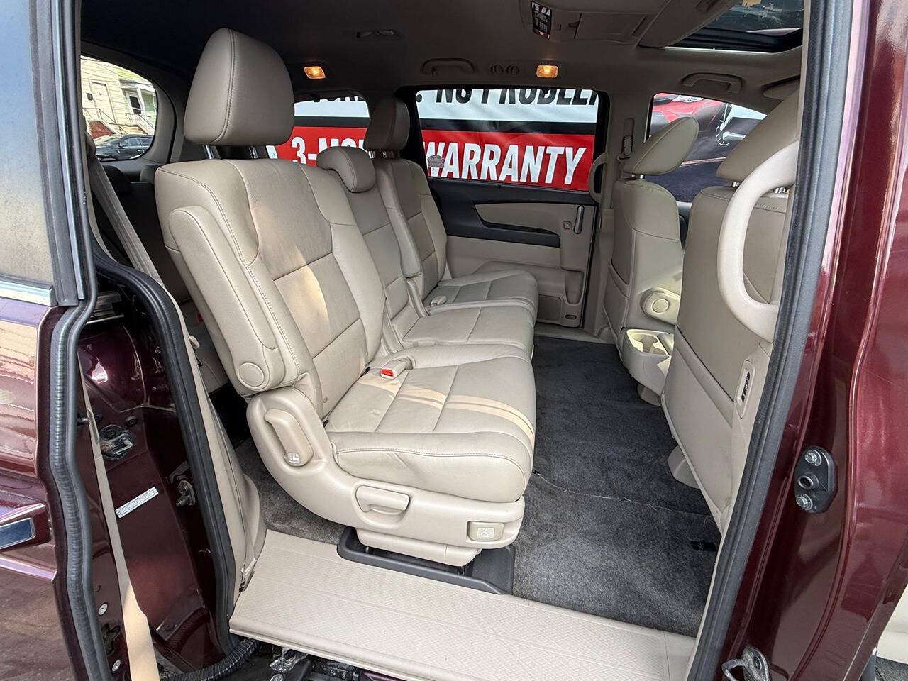 Used 2012 Honda Odyssey EX-L image 17