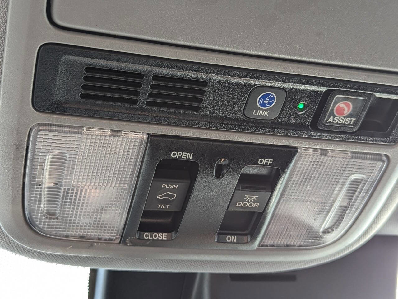 Used 2022 Honda Pilot Touring image 31