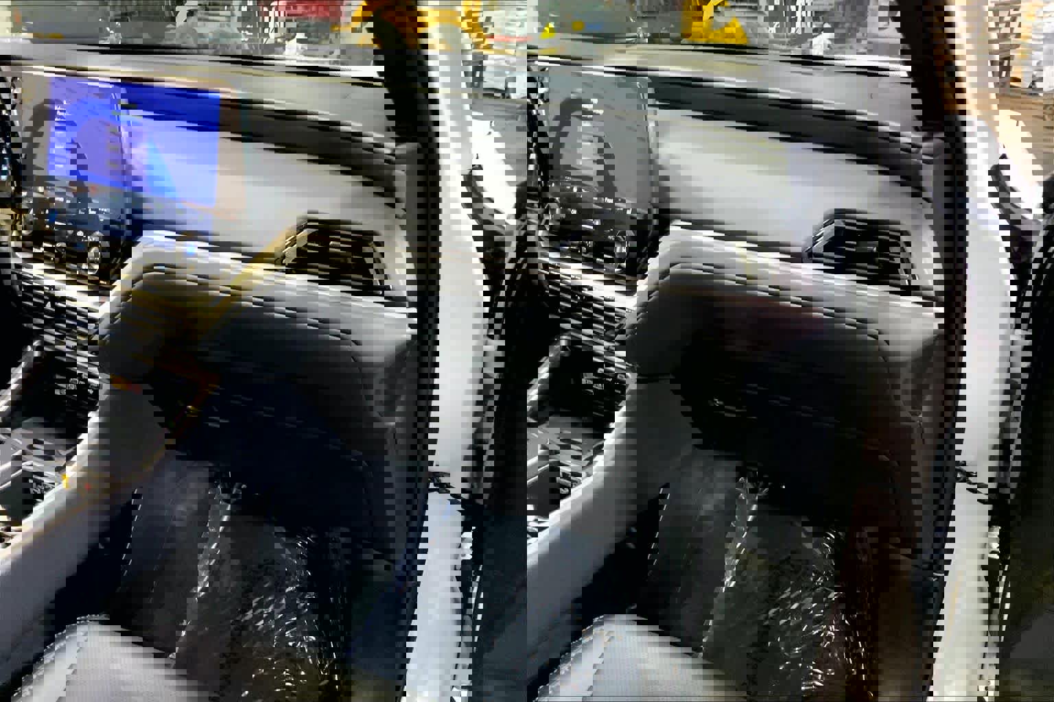 Certified 2025 Lexus TX 350 AWD w/ Accessory Package (Z1) image 19