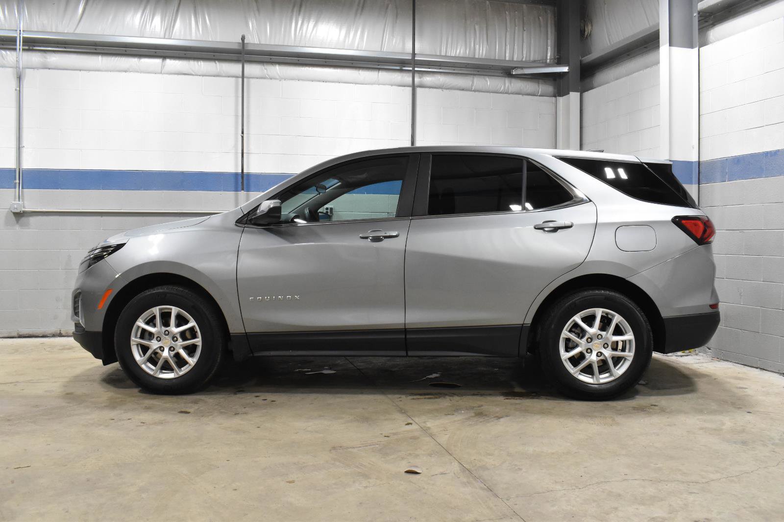 Used 2023 Chevrolet Equinox LT image 22