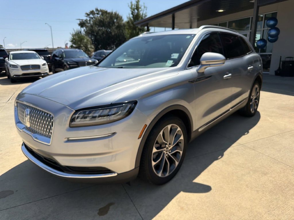 Certified 2023 Lincoln Nautilus Reserve w/ Cargo Utility Package AWD/4WD image 3