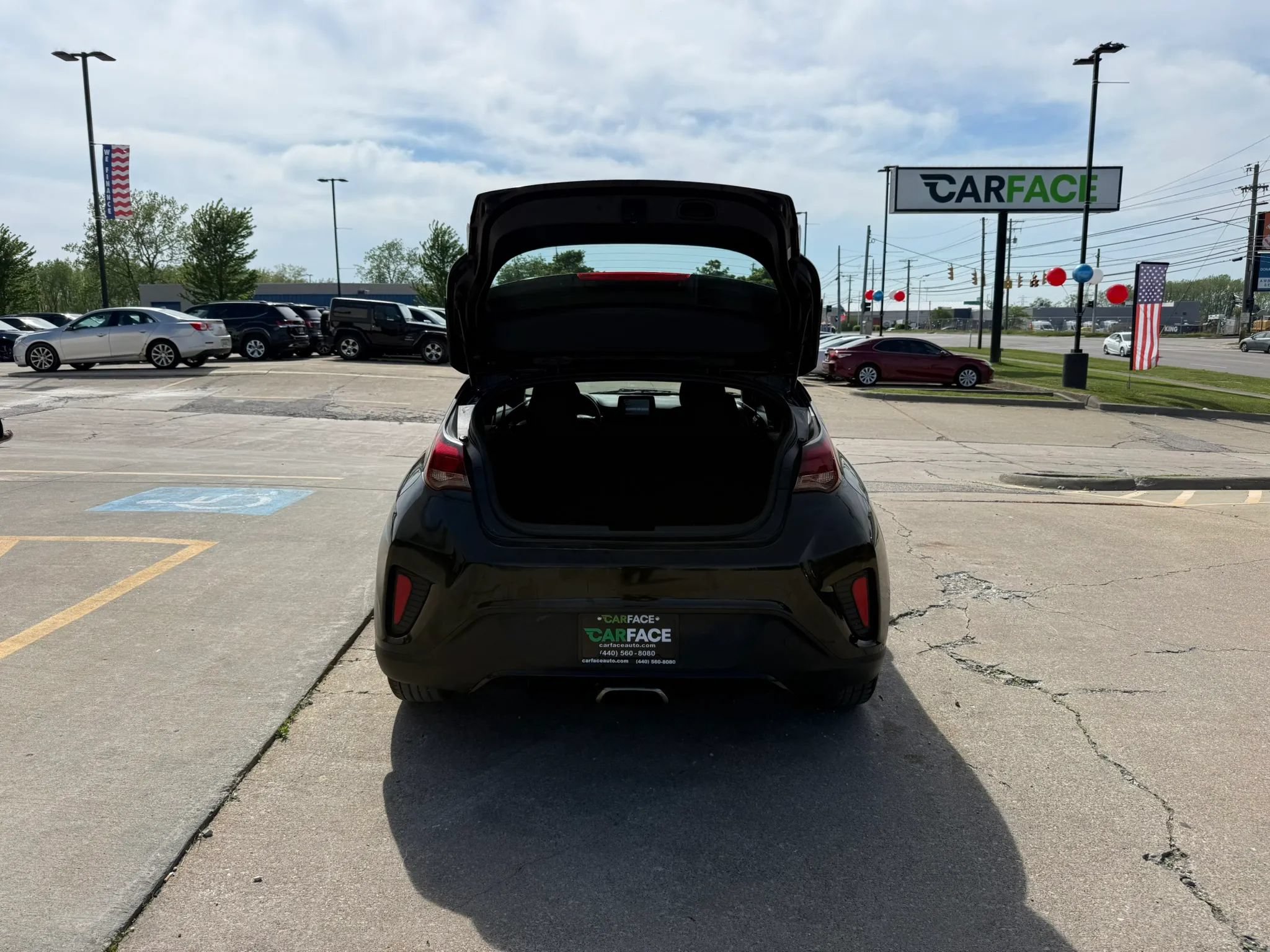 Used 2019 Hyundai Veloster 2.0 FWD image 11