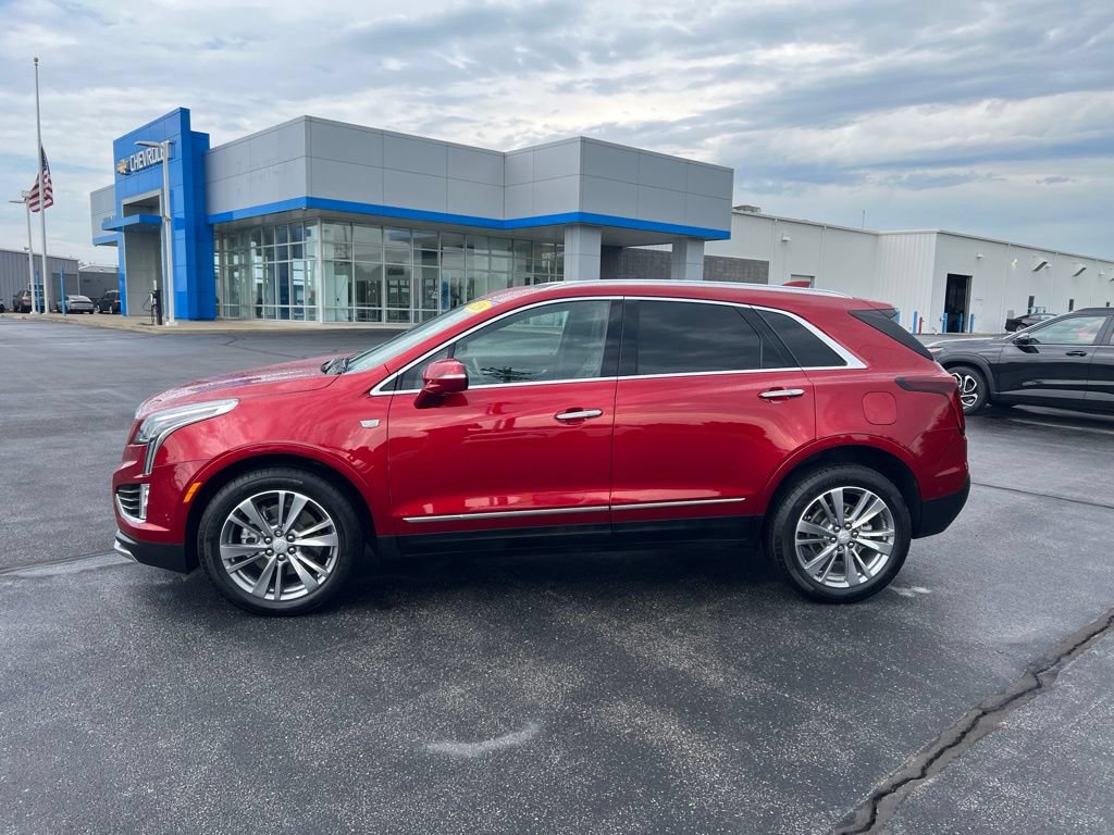 Used 2026 Cadillac XT5 Premium Luxury w/ Driver Assist Package AWD/4WD image 4