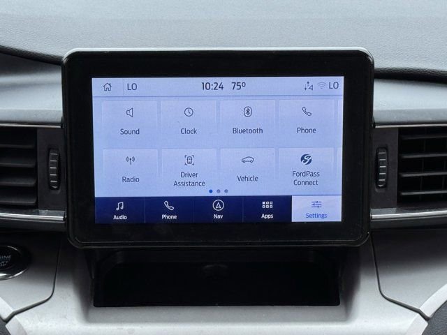 Used 2022 Ford Explorer XLT w/ Equipment Group 202A RWD image 14