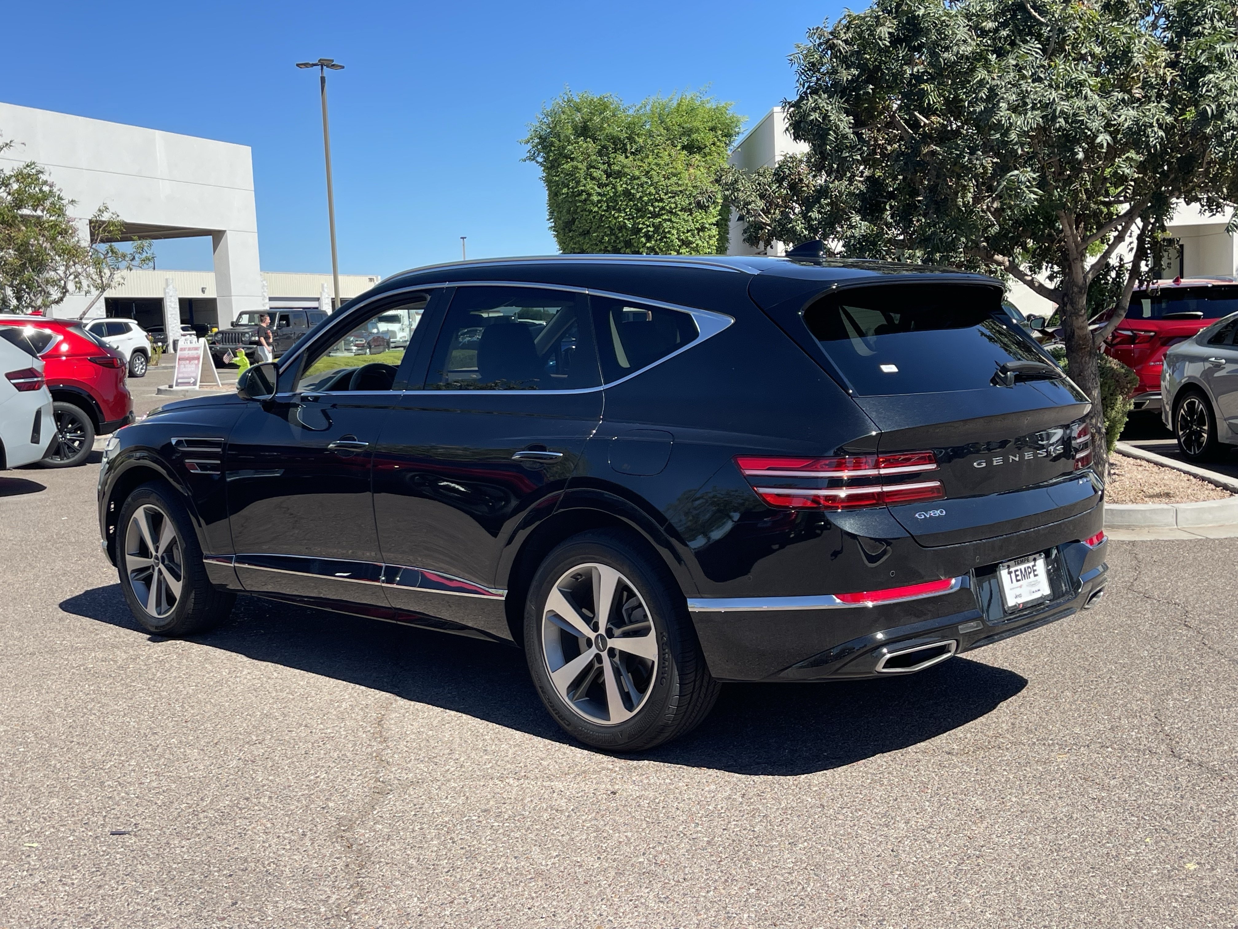 Used 2021 Genesis GV80 3.5T w/ Advanced Package 06 AWD/4WD image 4