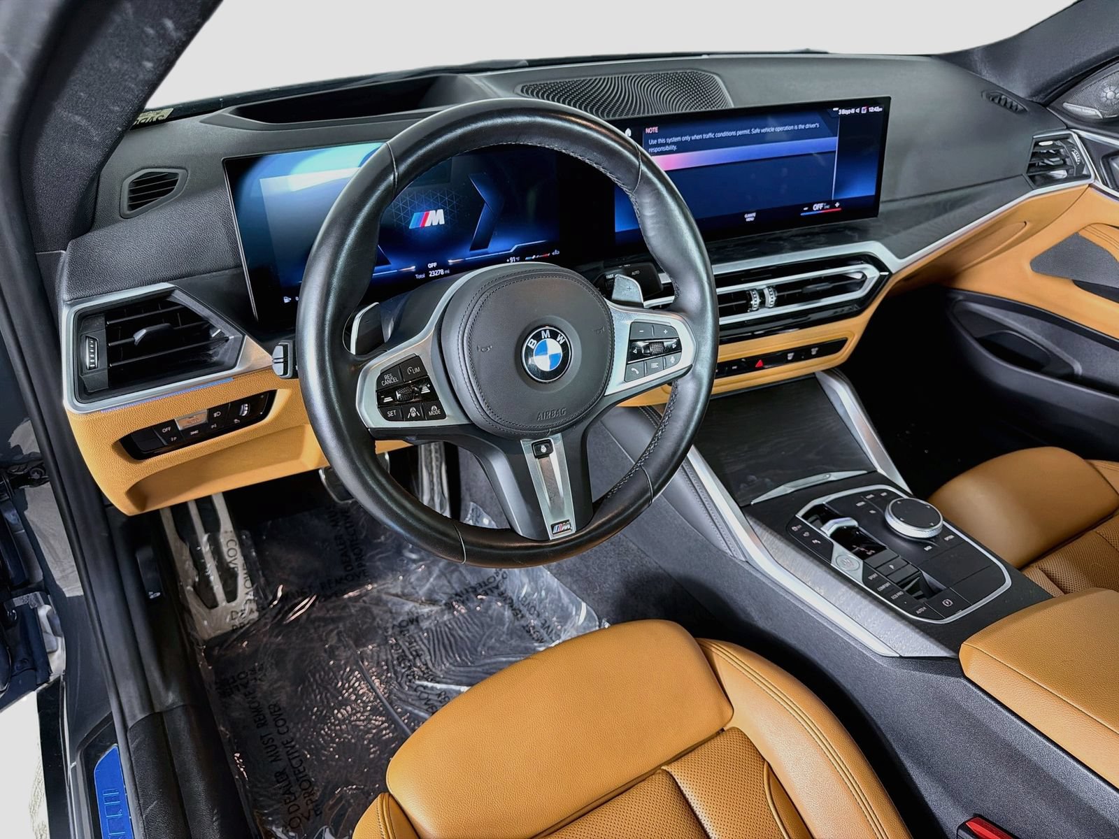 Used 2024 BMW M440i Coupe RWD image 9