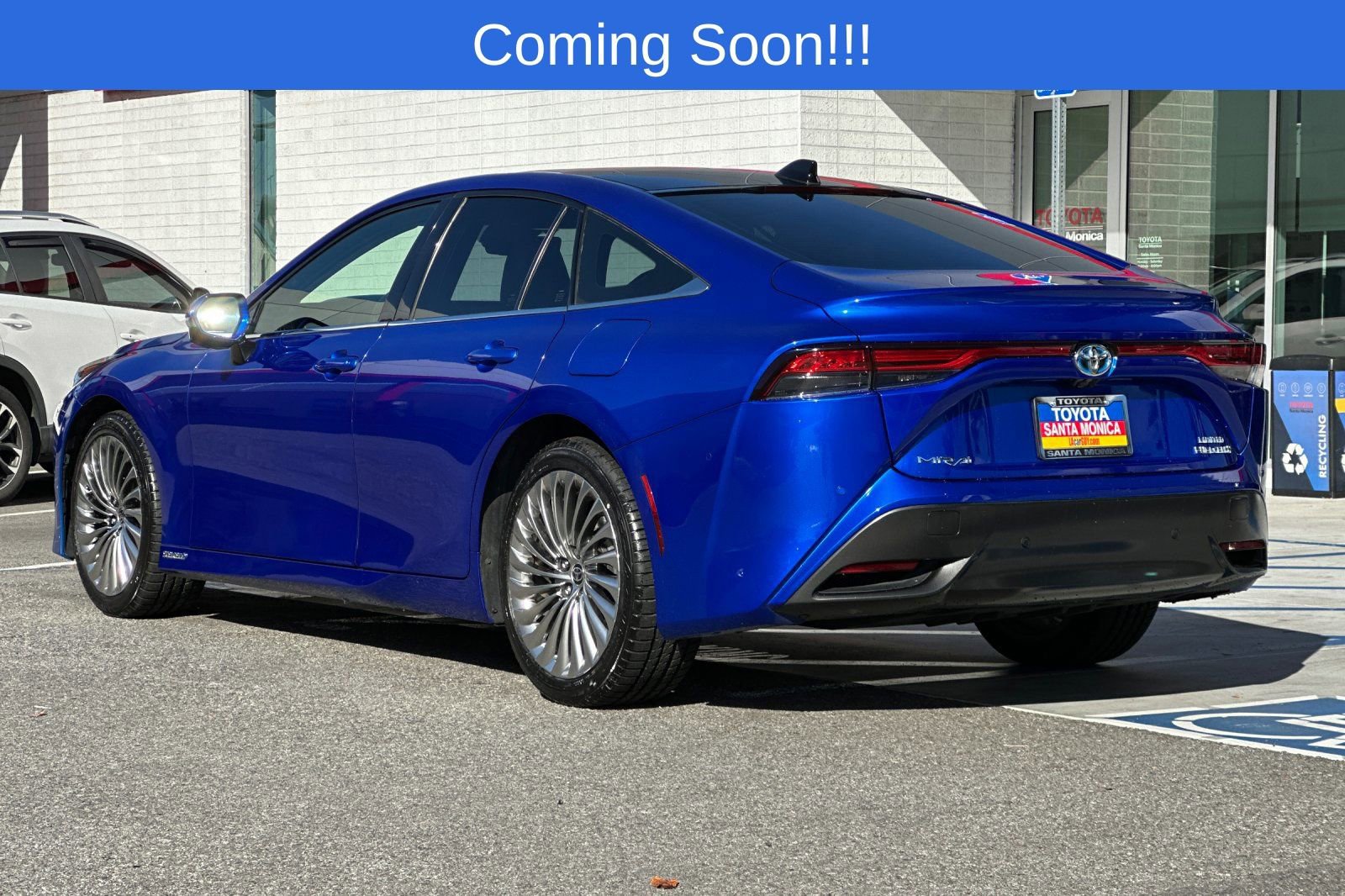 Used 2021 Toyota Mirai RWD image 6