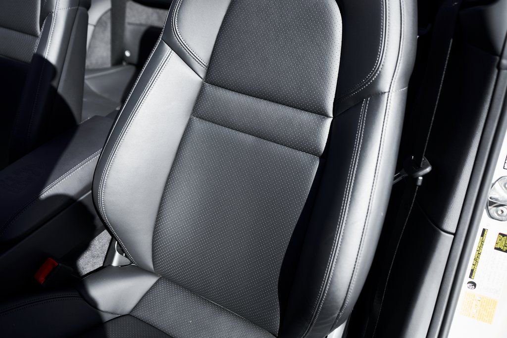 Used 2024 Porsche 911 Carrera 4S image 39