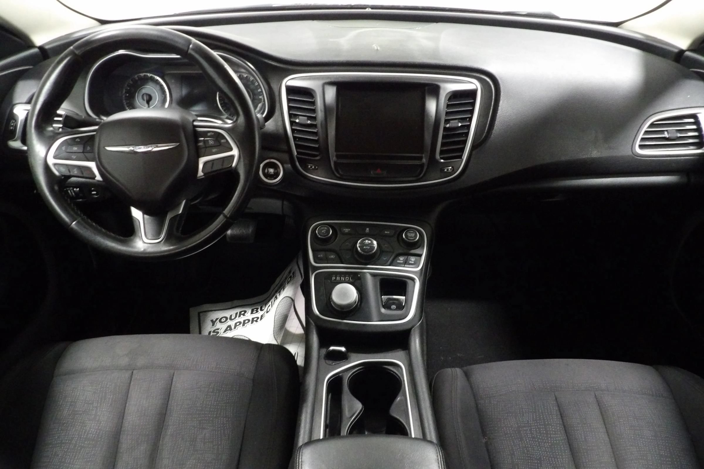 Used 2015 Chrysler 200 Limited w/ Convenience Group FWD image 11