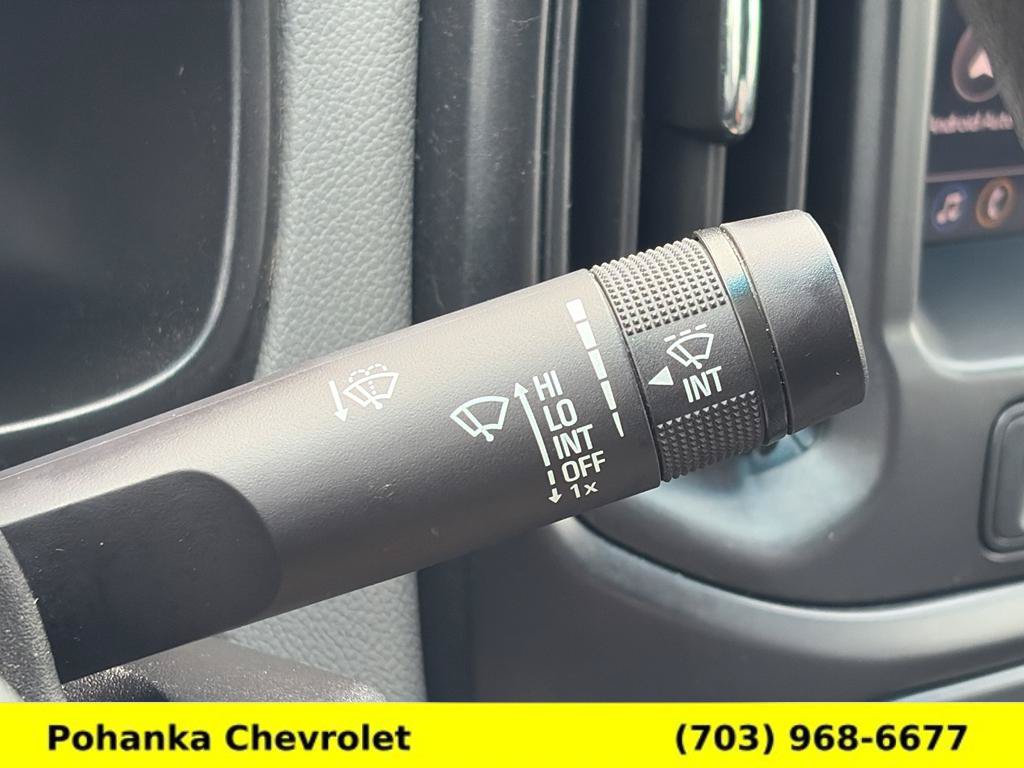 Used 2021 Chevrolet Colorado W/T AWD/4WD image 12