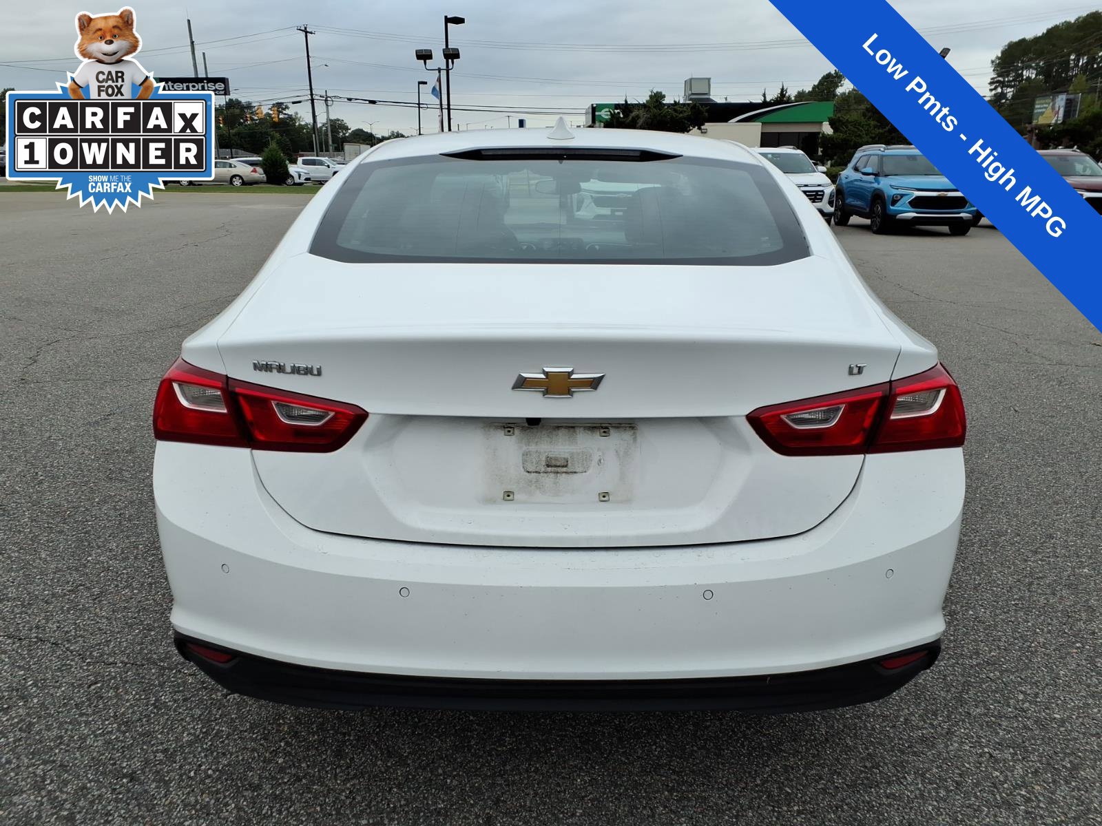 Used 2025 Chevrolet Malibu LT FWD image 4