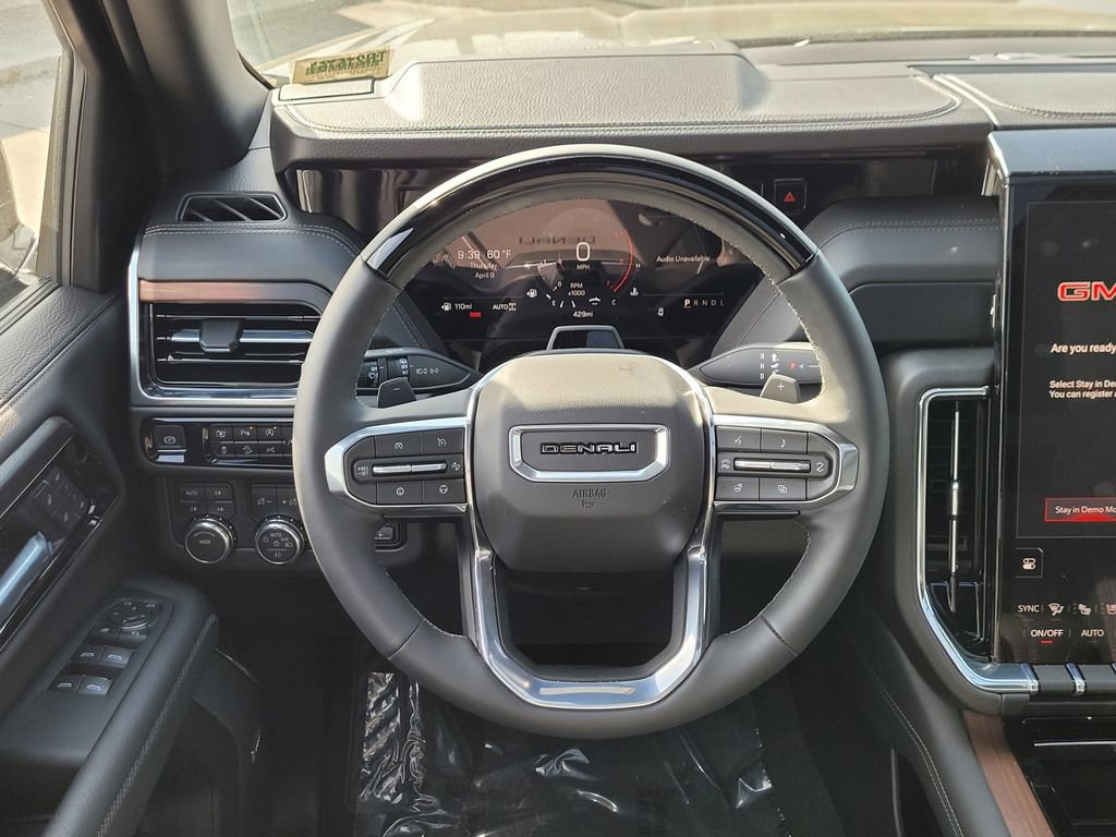 New 2026 GMC Yukon XL Denali w/ Denali Reserve Package image 9