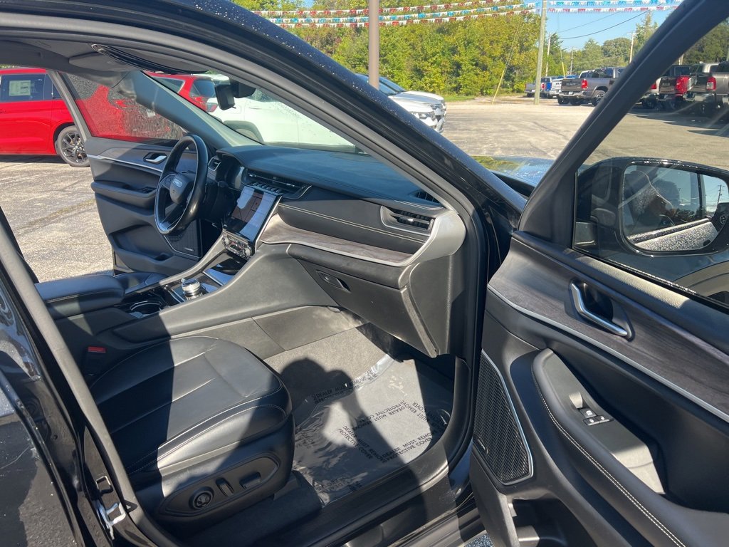 Used 2021 Jeep Grand Cherokee L Limited image 14