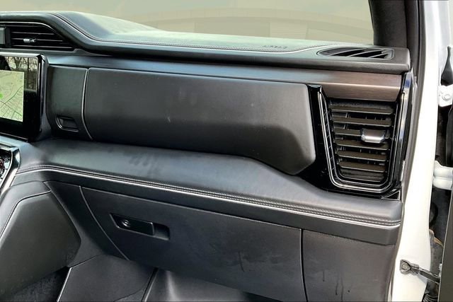 Used 2025 GMC Sierra 1500 AT4X image 15