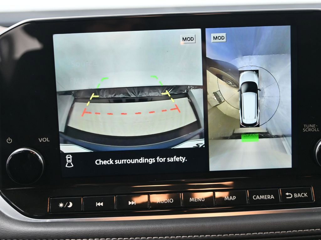 Used 2021 Nissan Rogue Platinum image 21