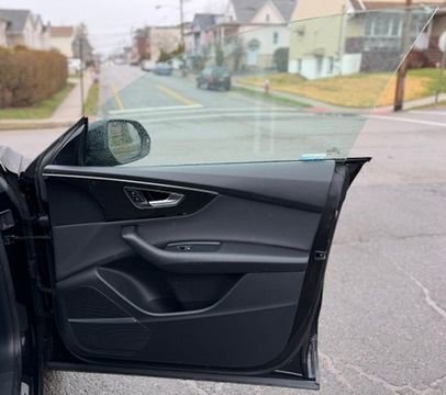 Used 2019 Audi Q8 Premium Plus w/ Premium Plus image 29