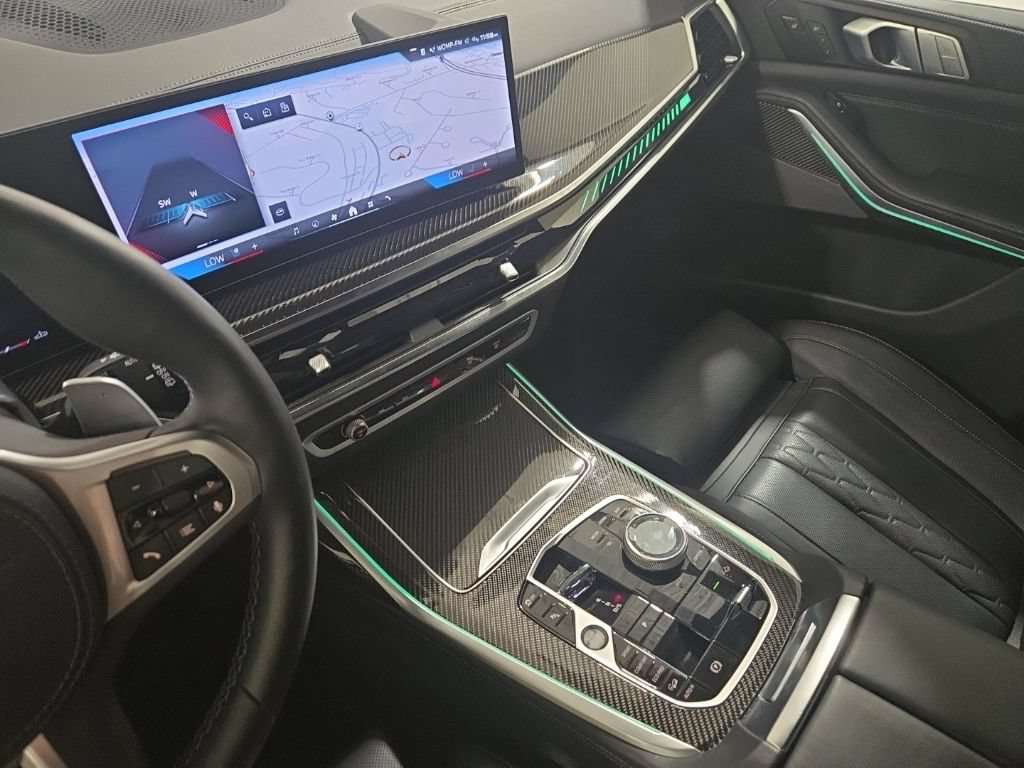 Used 2026 BMW X7 M60i AWD/4WD image 14