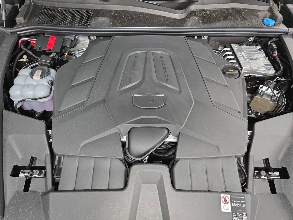 New 2026 Porsche Cayenne AWD/4WD image 32
