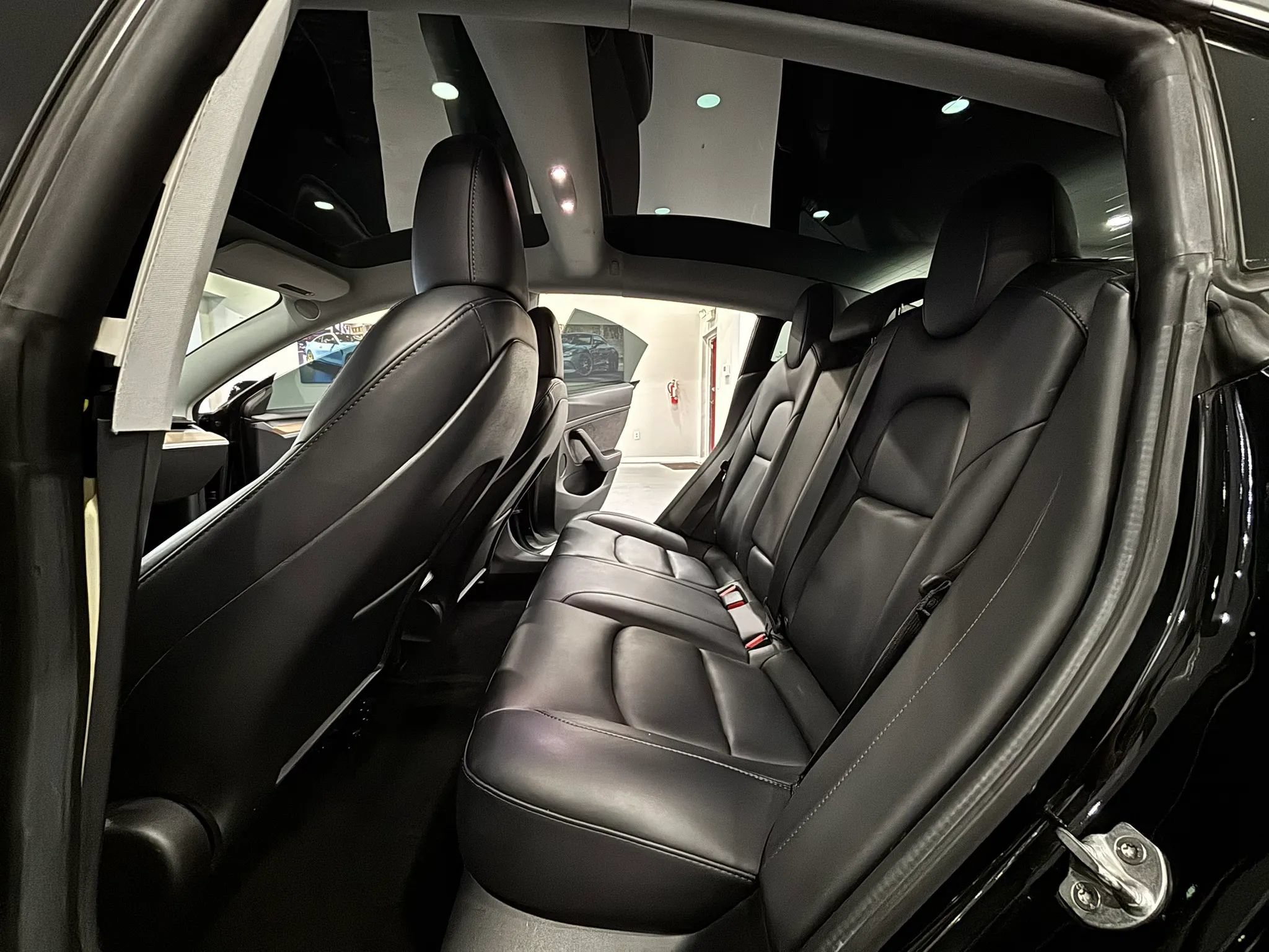 Used 2021 Tesla Model 3 Standard Range RWD image 15