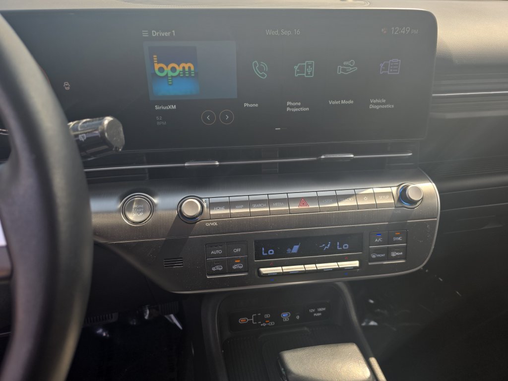 Used 2026 Hyundai Kona SEL Sport FWD image 12