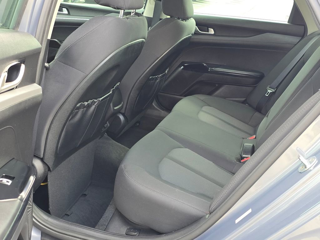 Used 2023 Kia K5 LXS image 10