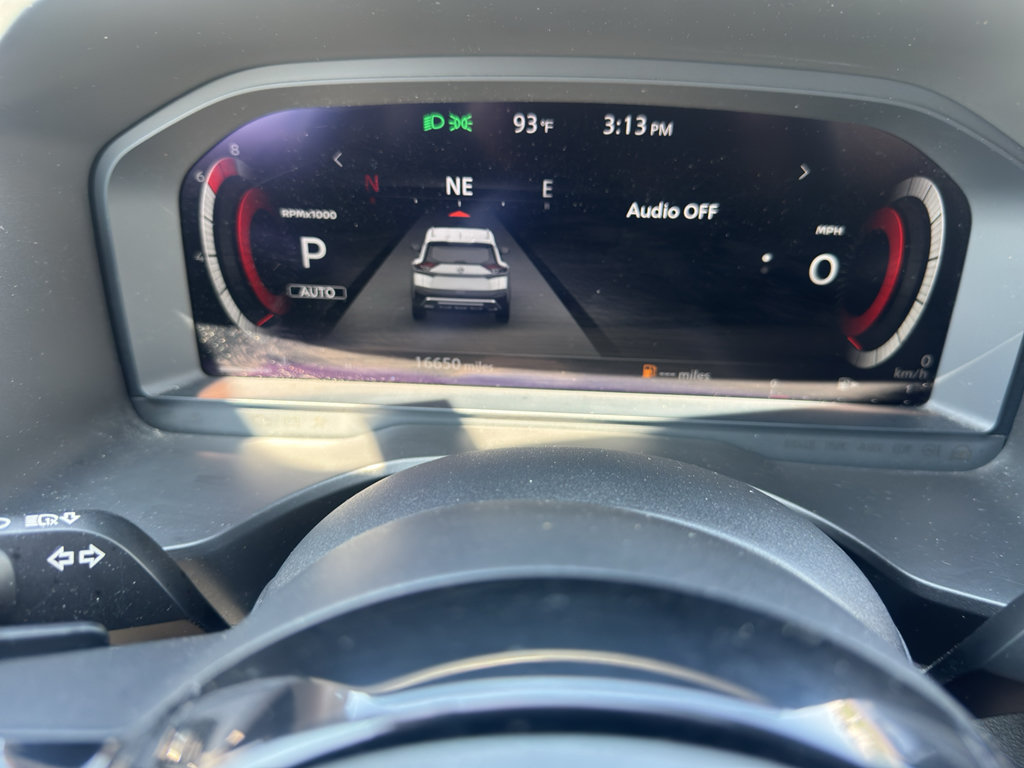 Used 2023 Nissan Rogue Platinum w/ Platinum Premium Package AWD/4WD image 12